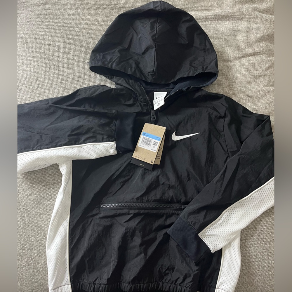 Nike Boys’ Dri-FIT Crossover Basketball Jacket